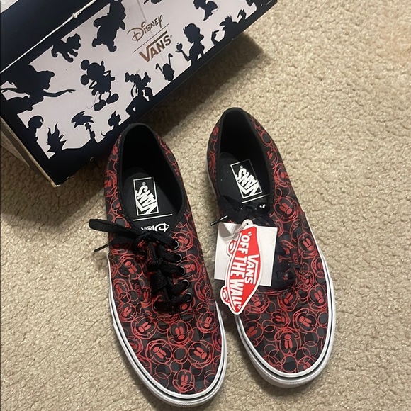 Disney Mickey (checkered) Vans Black Shoe with Box - Picture 4 of 10